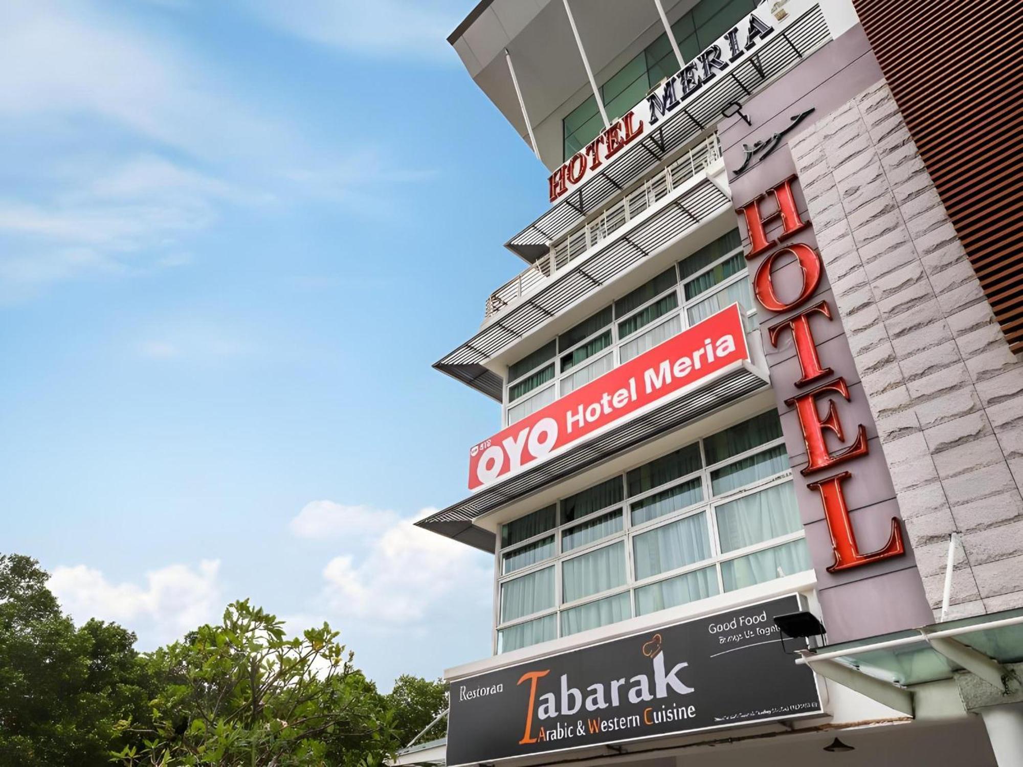 Capital O 812 Hotel Smc Seksyen 13 莎阿南 外观 照片